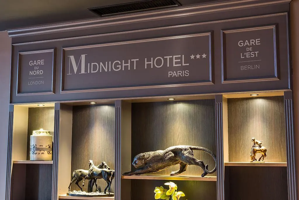 Hotel Midnight